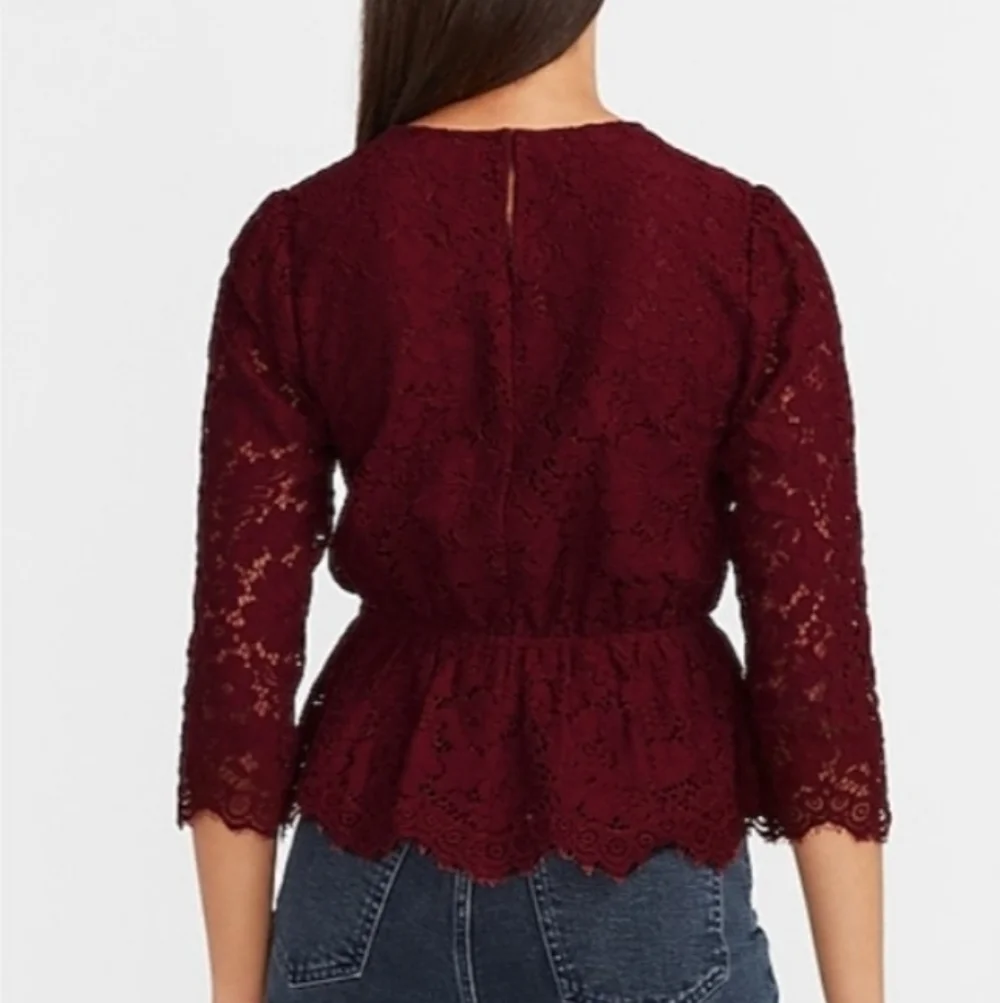Express Peplum Lace Blouse - Picture 2 of 11